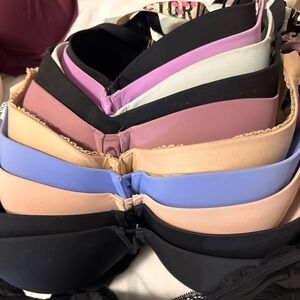 Victoria secret bra bulk (11) size 40C
